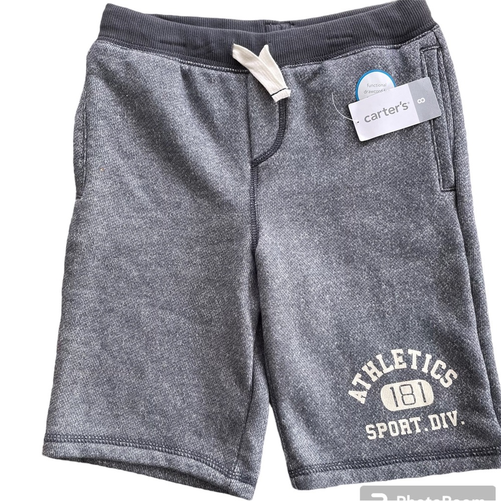Carter’s boys shorts size 8 gray